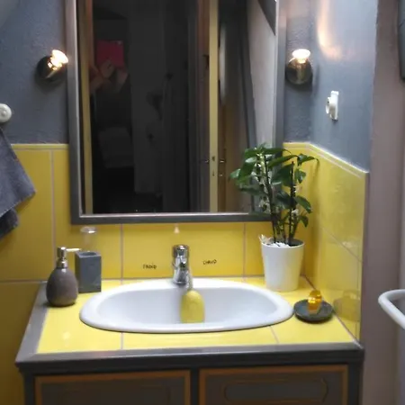 Maison Malpas125 *