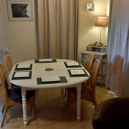 Maison Malpas125 Holiday home *